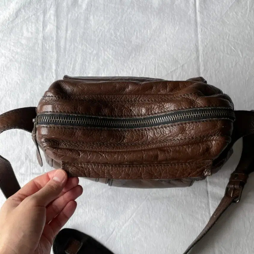 [BUNJANG] Porter Toscana Vintage Brown Leather Shoulder Bag / 요시다포터 크로스백 빈티지 브라운 토스카나
