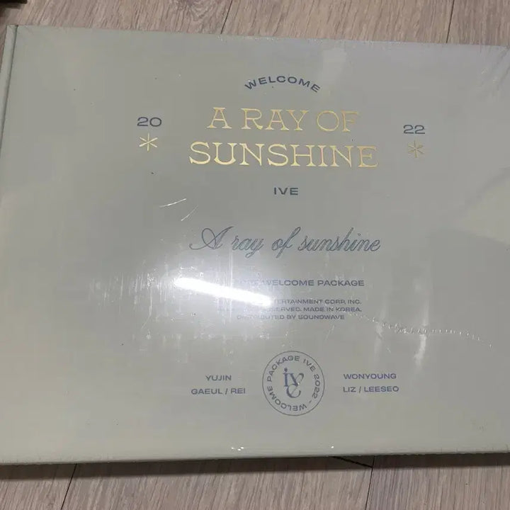 [BUNJANG] IVE 2022 Welcome Package Sealed / IVE 2022 웰컴 패키지 미개봉