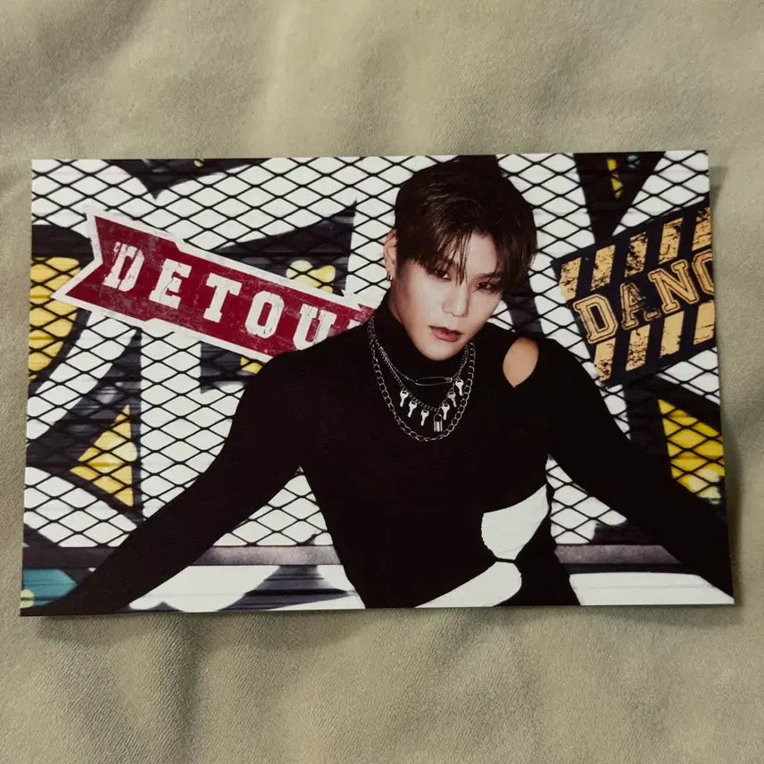 [BUNJANG] DKB Junseo Fancon MD Postcard / 다크비 준서 팬콘 엠디 엽서