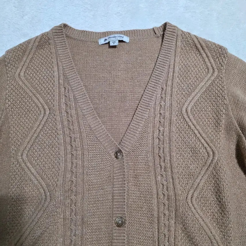 [SOLD OUT] (S)여성 써스데이아일랜드 가디건