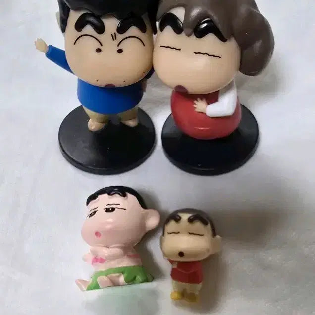 [SOLD OUT] 짱구 피규어 4개 일괄