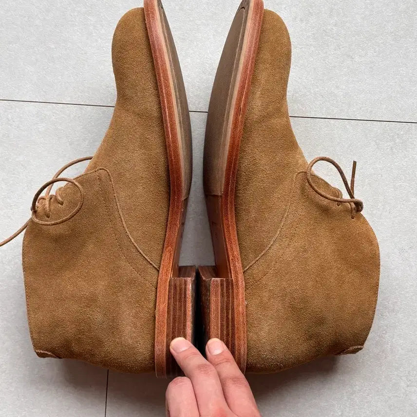 [BUNJANG] LOSTGARDEN UNIFORM Chukka Boots - Beige Suede / 로스트가든 유니폼 처카부츠 43.5(285) / 베이지 스웨이드