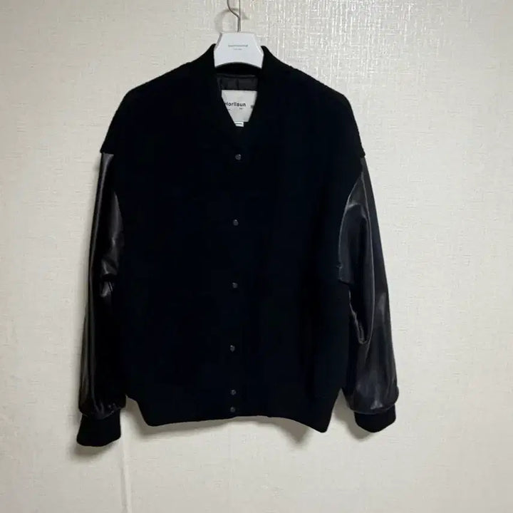 [BUNJANG] Holi Sun Stadium Jacket / 홀리선 스타디움 자켓