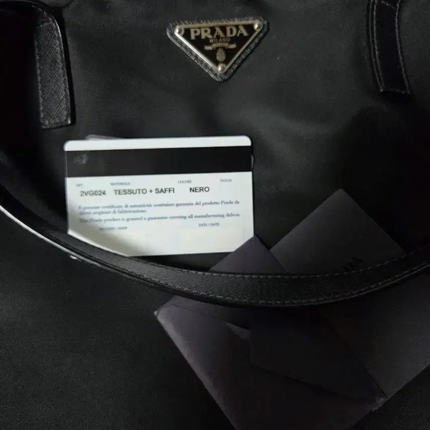 [BUNJANG] Prada Re-Nylon Tote &amp; Cross Bag / 프라다 / 리나일론 토트&amp;크로스 겸용 가방  / 상태 좋음