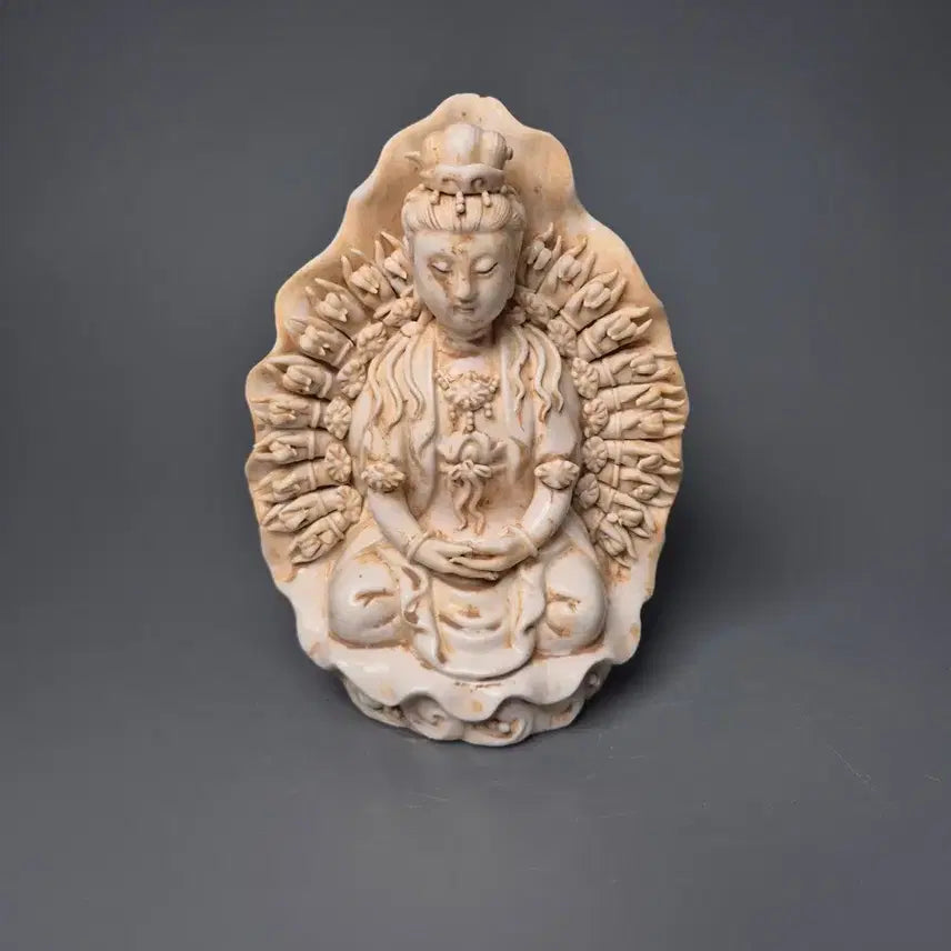 [BUNJANG] Joseon White Porcelain Bidri Ware Filigree Standing Buddha Statue / 송 백자 투조 천수관음보살좌상 불상