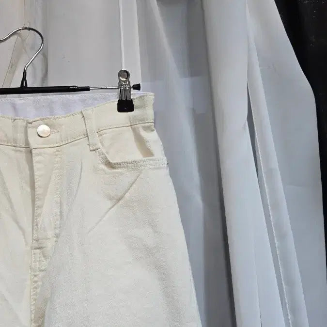 [BUNJANG] Unbranded Ivory Denim Pants / M싸이즈 허리안쪽밴딩 스판 아이보리 데님