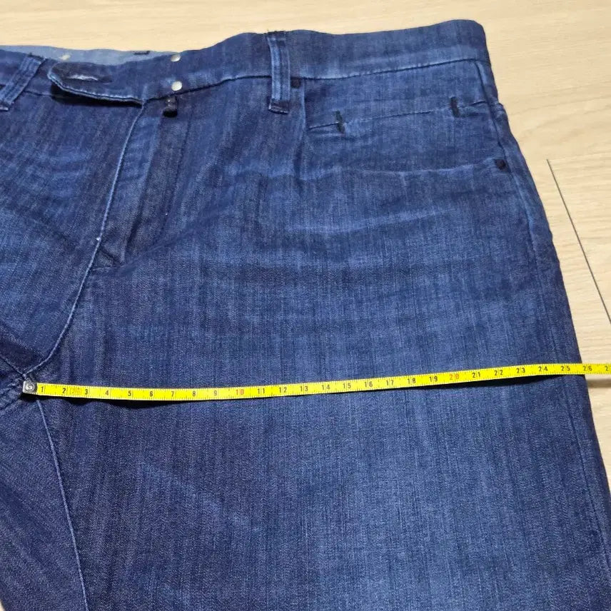 [BUNJANG] Slower Incotex Blue Division Slim Fit Denim Jeans / Slower Incotex blue divison 슬림핏 데님 31사이즈