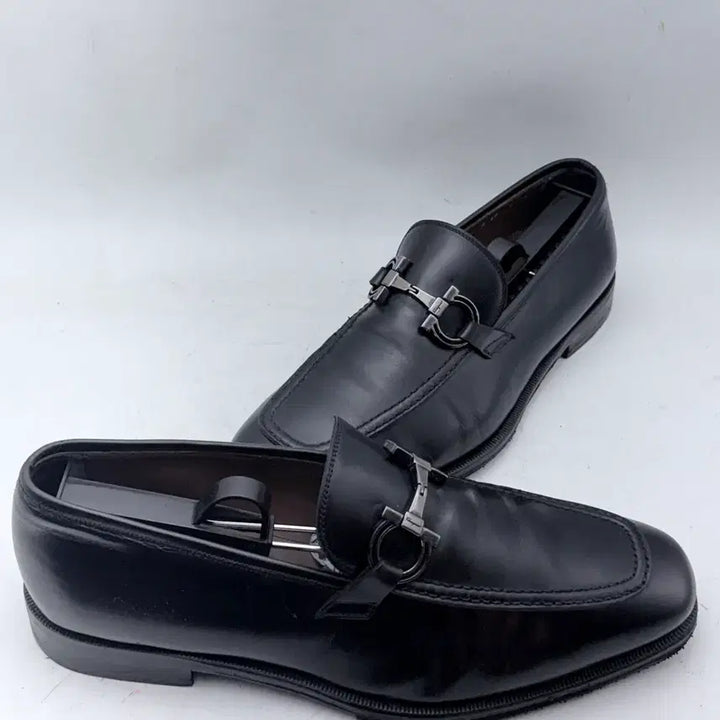 [BUNJANG] Salvatore Ferragamo Leather Loafers / 정품)페라가모270