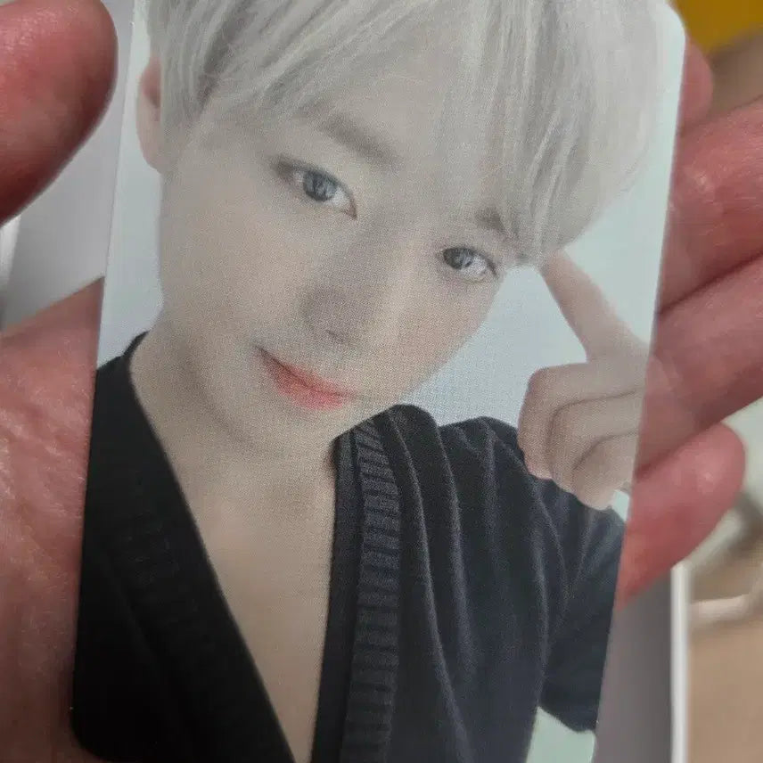 [BUNJANG] Park Jihoon Official Light Stick with Photocard / 박지훈 뽑봉 포카포함 양도