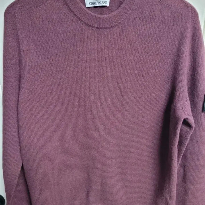 [BUNJANG] Stone Island Burgundy Roundneck Knit L / 스톤아일랜드 버건디 라운드넥 니트L