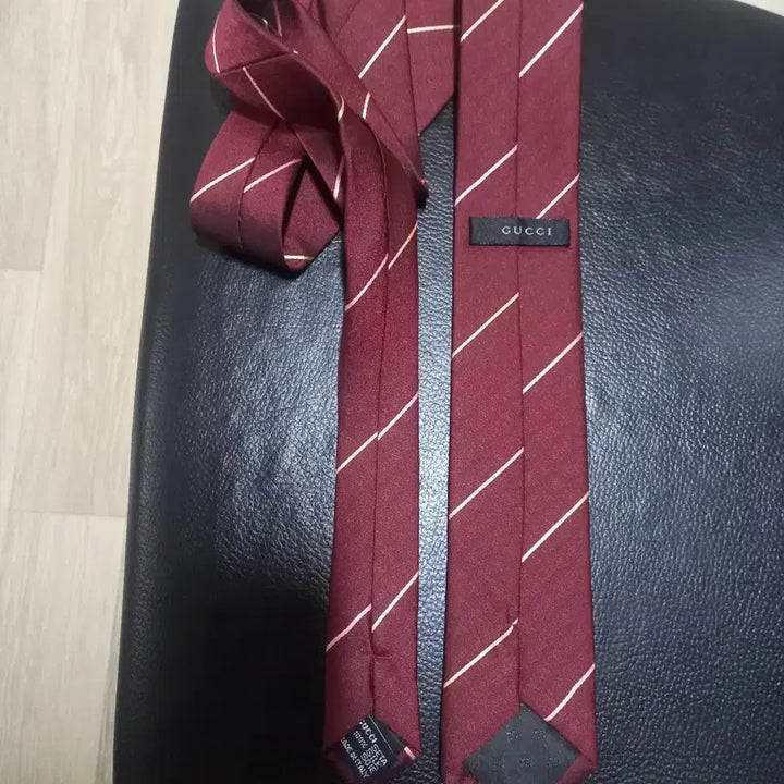 [BUNJANG] Gucci Slim Necktie / 구찌 슬림 넥타이 [미사용]