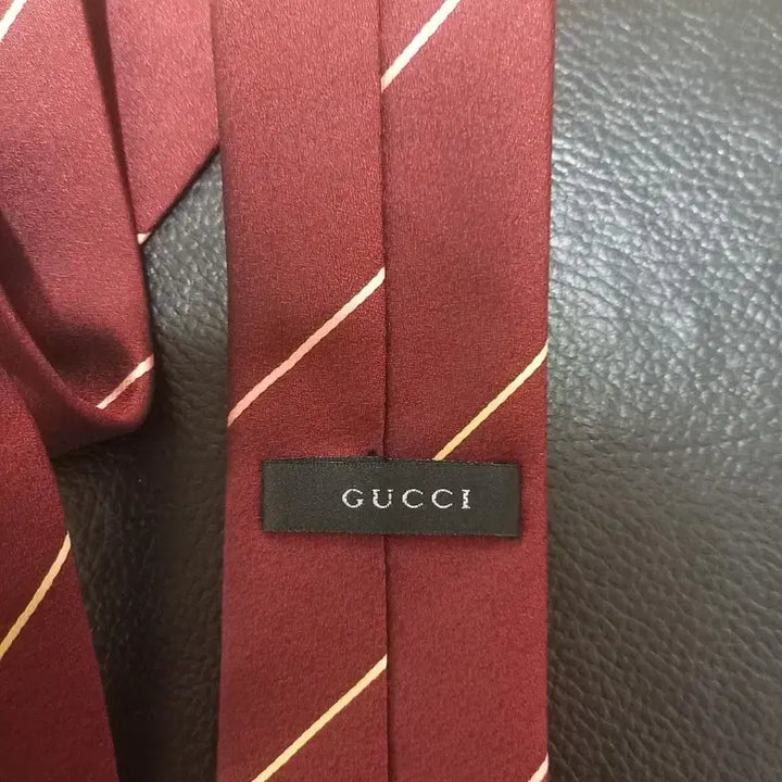 [BUNJANG] Gucci Slim Necktie / 구찌 슬림 넥타이 [미사용]