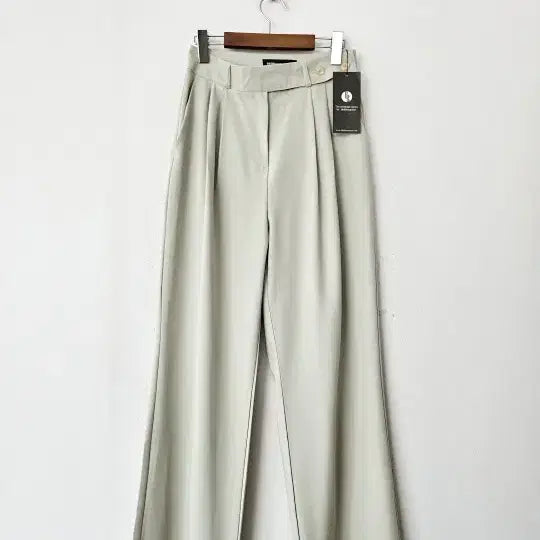 [BUNJANG] Green Wide Pants / 연두 와이드팬츠 새상품