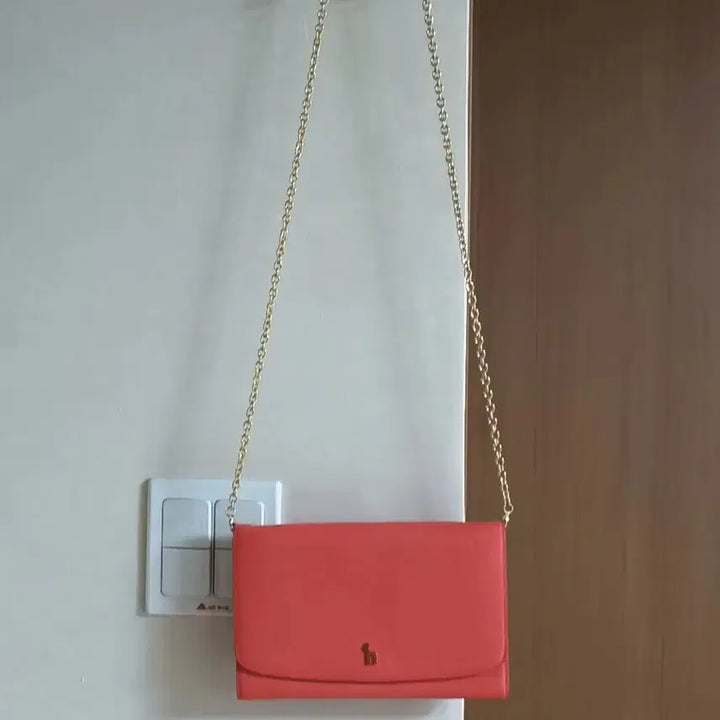 [BUNJANG] Hazzys Crossbody Bag / 헤지스 크로스 가방