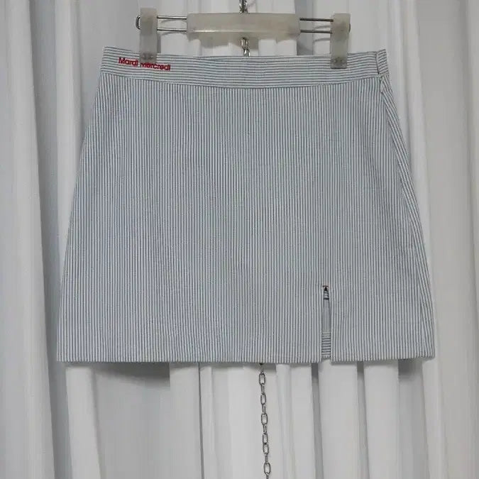 [BUNJANG] Mardi Mercredi Oxford Mini Skirt Sky Red Stripe / 마르디 메크르디 옥스포드 미니 스커트 스트라이프 스카이 레드 M