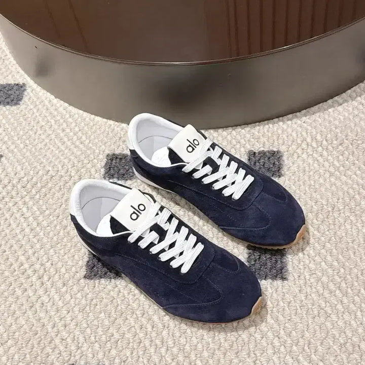 [BUNJANG] Alo Yoga Sunset Sneakers Navy / [특가/새상품]알로 요가 선셋 스니커즈 네이비 225~255
