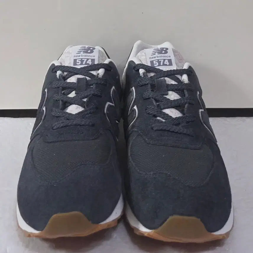 [BUNJANG] New Balance 574V1 Floral Blacktop Gumsole / [250] 뉴발란스 574V1 플로랄 블랙탑검솔ㅡ단종매물,최저가