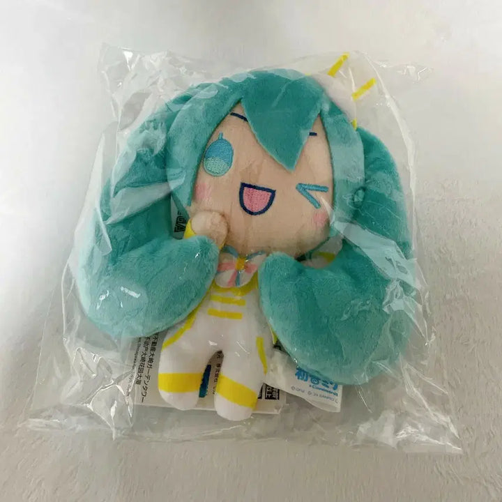 [SOLD OUT] 하츠네 미쿠 시나모롤 콜라보 인형 누이