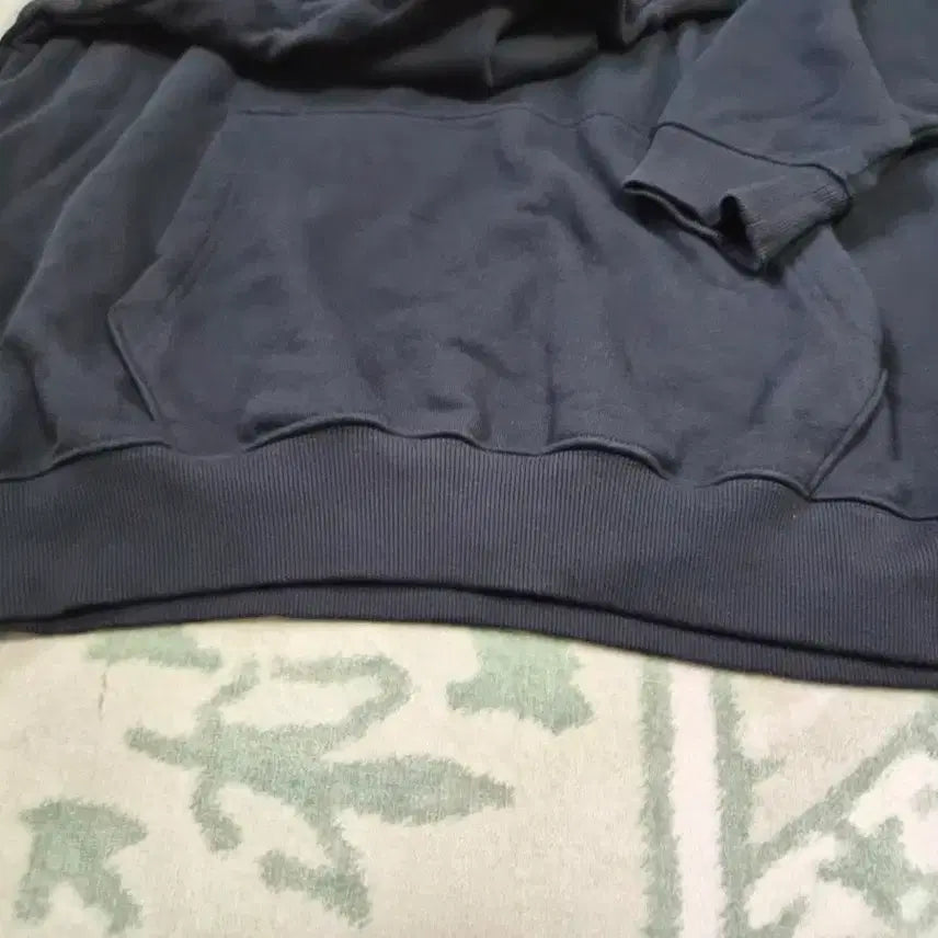 [SOLD OUT] 플레이브 후드티 블랙 L