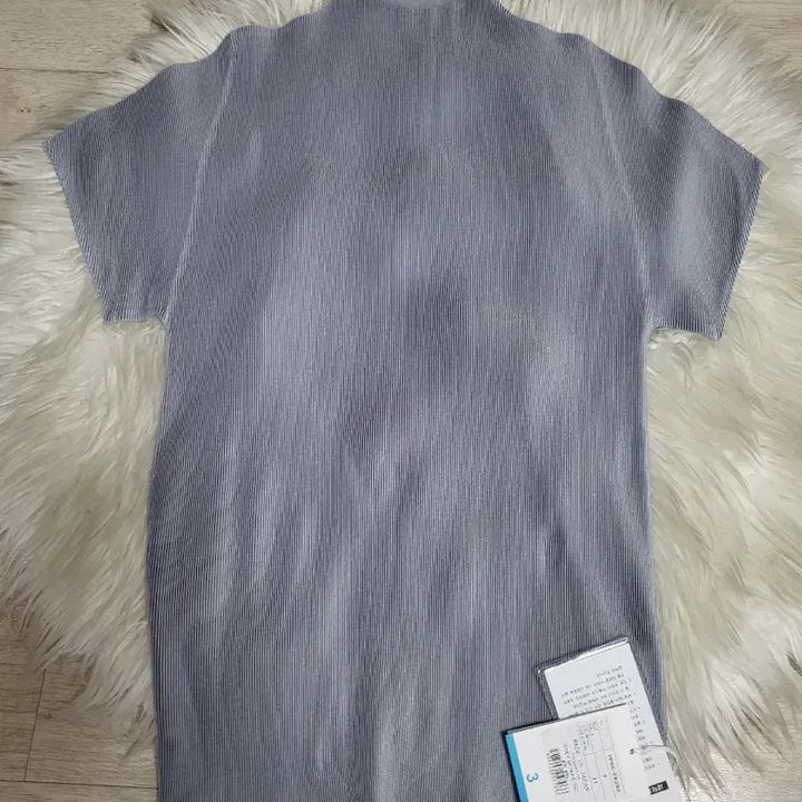 [BUNJANG] Issey Miyake Pleats Please Monthly Mist Top Cool Grey Size 3 / 이세이미야케 플리츠플리즈 탑 4월 먼슬리 미스트 탑 쿨그레이 3사이즈