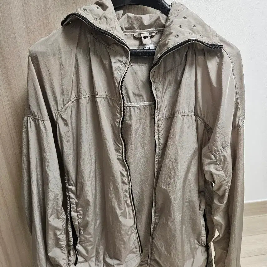 [BUNJANG] C.P. Company Beige Windbreaker Jacket / c.p. company 바람막이 32만원 팝니다