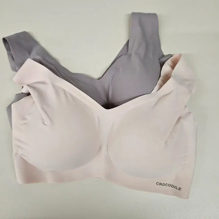 [BUNJANG] Crocodile Running Seamless Bralette M Size / 크로커다일 런닝형 심리스브라렛 M사이즈