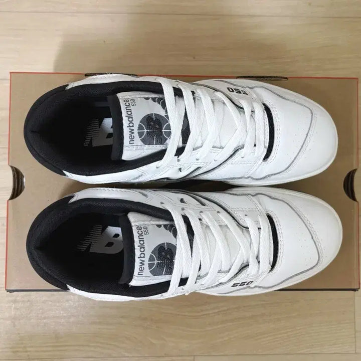 [SOLD OUT] [245] 뉴발란스 550 화이트 그레이 스니커즈