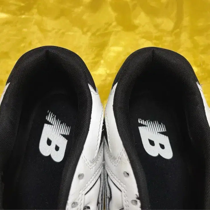 [SOLD OUT] [245] 뉴발란스 550 화이트 그레이 스니커즈