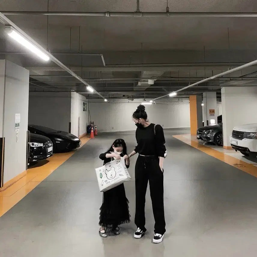 [BUNJANG] Guz Straight Training Pants Black / 구즈 일자 트레이닝pt 트레이닝팬츠 블랙