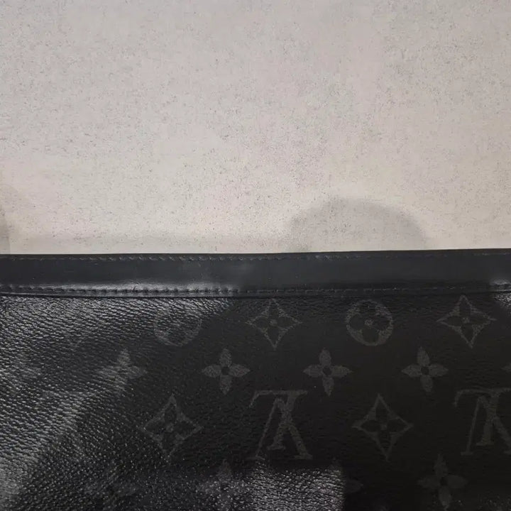 [BUNJANG] Louis Vuitton Pochette Voyage Monogram Clutch / 루이비통 정품 포쉐트 보야주 모노그램 클러치 팝니다