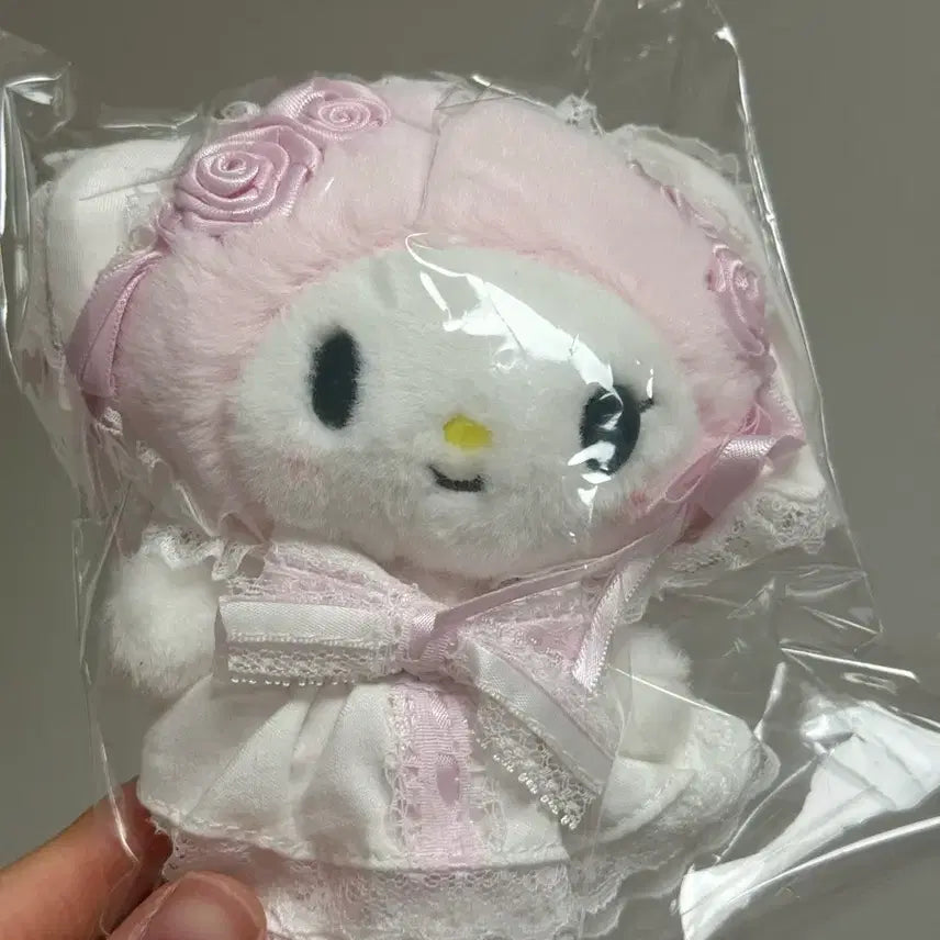 [BUNJANG] Sanrio My Melody White Frill Doll / 산리오 화이트프릴 마멜