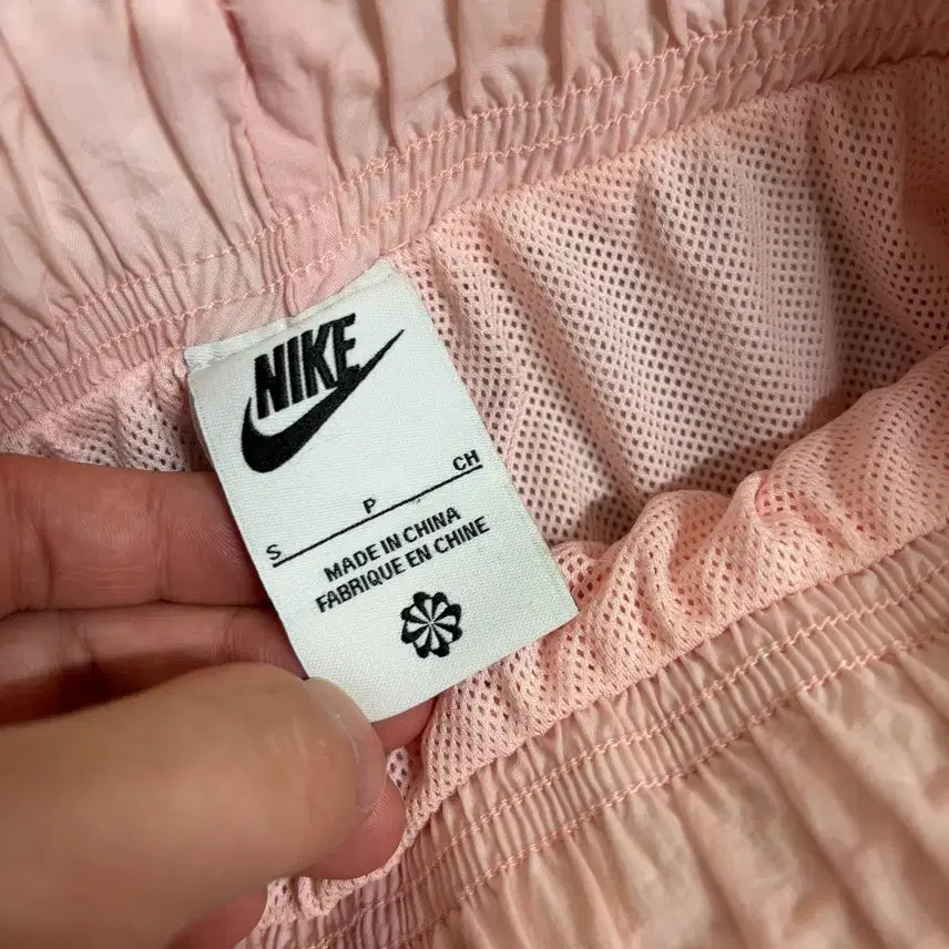 [BUNJANG] Nike High-Rise Woven Shorts / 나이키 하이라이즈 우븐 쇼츠
