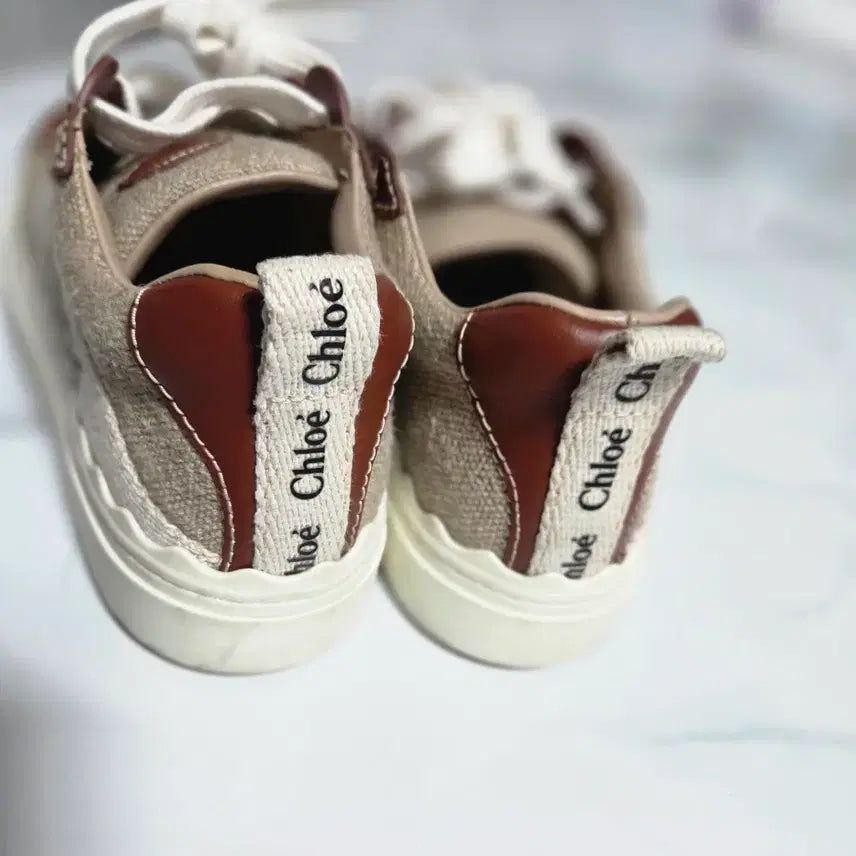 [BUNJANG] Chloé Lauren Embroidered Sneakers (Size 36) / 끌로에 로렌 자수 스니커즈 36사이즈(230)