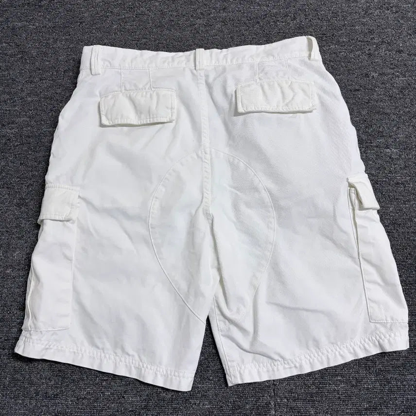 [BUNJANG] Brunello Cucinelli White Cargo Shorts / 브루넬로 쿠치넬리 화이트 카고 반바지