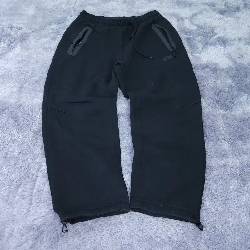 [SOLD OUT] L 나이키 테크팩 바지 | A