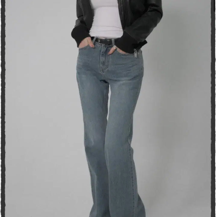 [BUNJANG] Palejade Mid-Rise Bootcut Denim Jean / 페일제이드 미드라이즈 부츠컷 데님 진