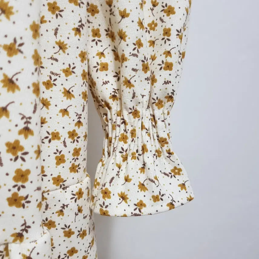 [BUNJANG] Unspecified Floral Round Dress (Women&