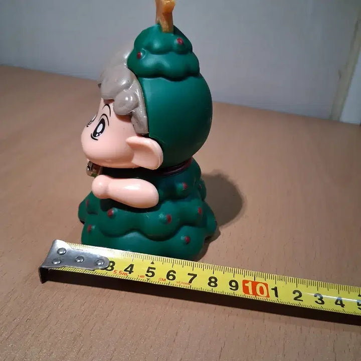 [BUNJANG] Crayon Shin-chan Christmas Tree Figure / 짱구 짱아  크리스마스트리 피규어