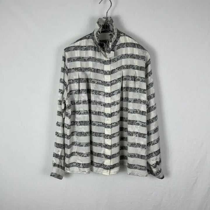 [BUNJANG] Christian Dior Floral Pleated Collar Silk Shirt / 90s Christian Dior 플라워패턴 플리츠 카라 실크 셔츠