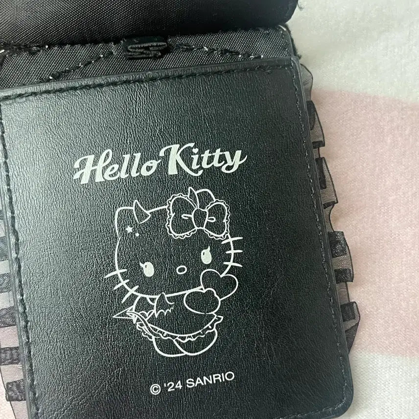 [BUNJANG] Sanrio Hello Kitty Angel Photocard Holder Keychain / 산리오 헬로키티 천사악마 *천사*포카홀더 키링