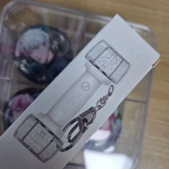 [SOLD OUT] PLAVE 플래이브 아뵹 응원봉 키링 미개봉