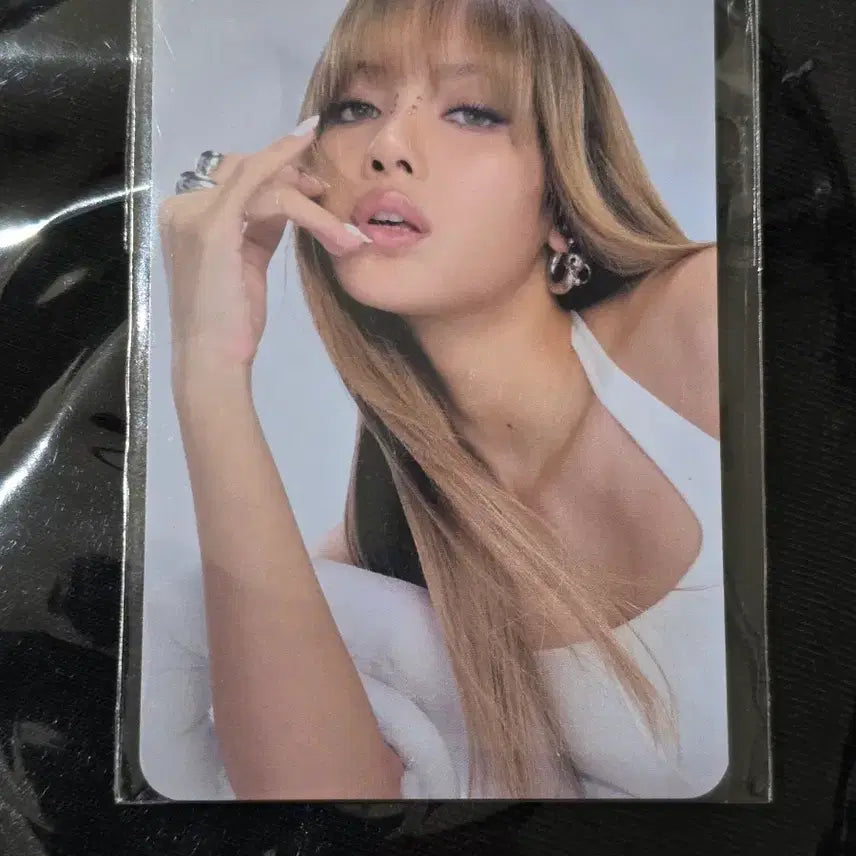 [BUNJANG] BLACKPINK Lisa Deadline Weverse POB Photocard / 블랙핑크 블핑 포토카드 포카 데드라인 위버스 특전  MD 리사