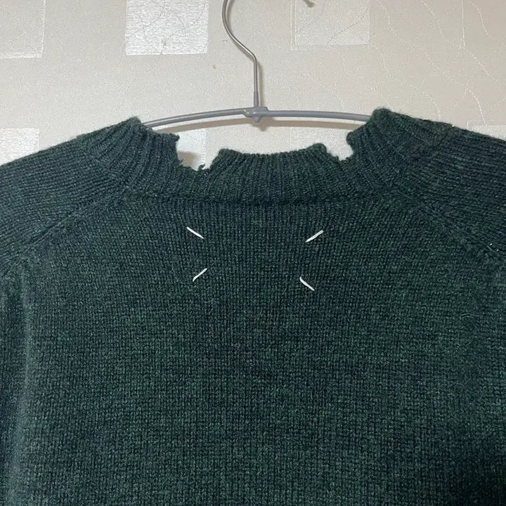 [BUNJANG] Maison Margiela Distressed Knit Sweater / 마르지엘라 디스트로이드 니트