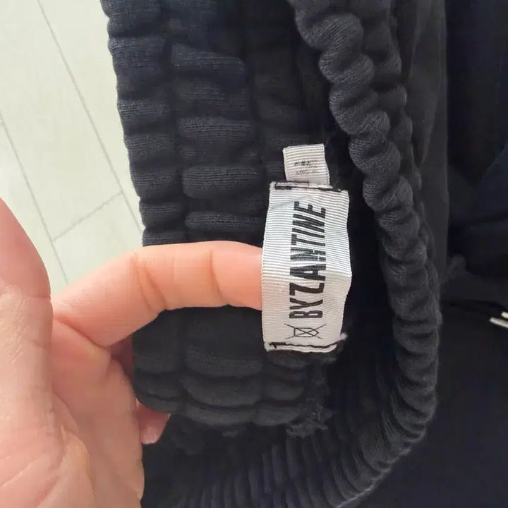 [BUNJANG] Byzantine Unisex Black Jogger Pants / 비잔틴 바지 (남녀공용 정품)