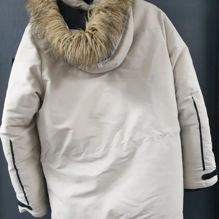 [BUNJANG] National Geographic White Duck Down Padded Jacket (Size 95) / 내셔널지오그래픽 정품 화이트 오리털패딩 사이즈95 팝니다