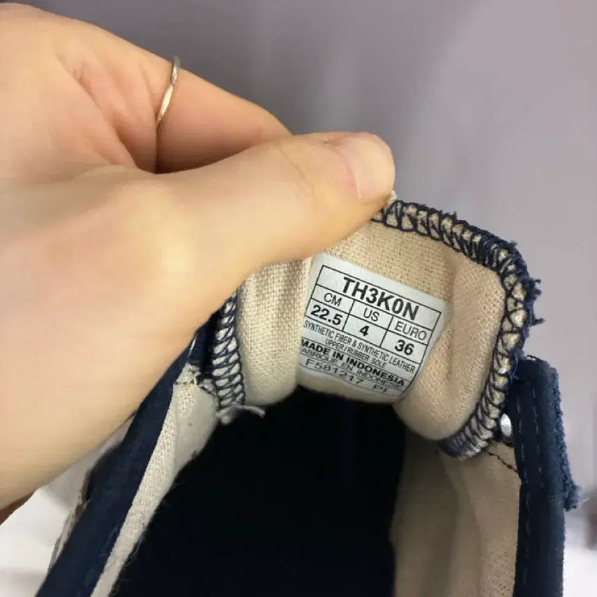 [BUNJANG] Onitsuka Tiger Mexico 66 Slip-on Sneakers Navy / 오니츠카타이거 멕시코66 슬립온 스니커즈 네이비