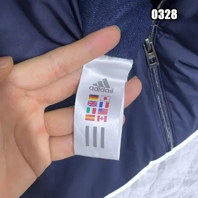 [BUNJANG] Adidas 00s 3-Stripes Full-Zip Jumper / XL 아디다스 00s 올드스쿨 3스트라이프 풀집업 점퍼