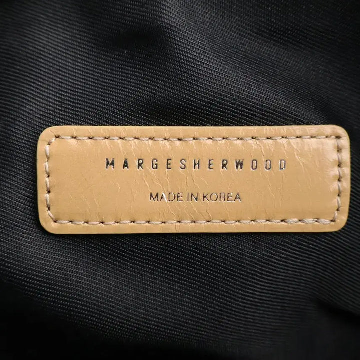 [BUNJANG] Margesherwood Besset Shoulder Bag / 마지셔우드 베셋 숄더백