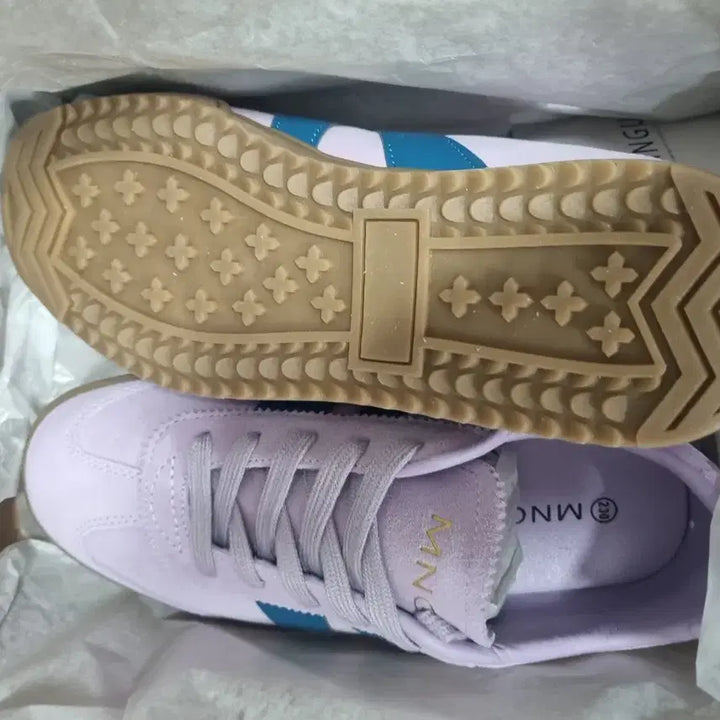 [BUNJANG] MNGU Suede Sneakers Lavender 230 / MNGU 스웨이드 스니커즈 라벤더 230