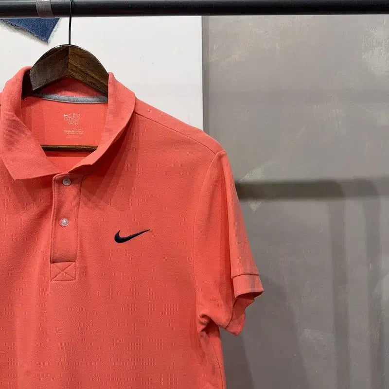 [BUNJANG] Nike Embroidered Coral PK Polo Shirt / (95) 나이키 스트릿 캐주얼 자수 코랄 반팔 PK 카라티